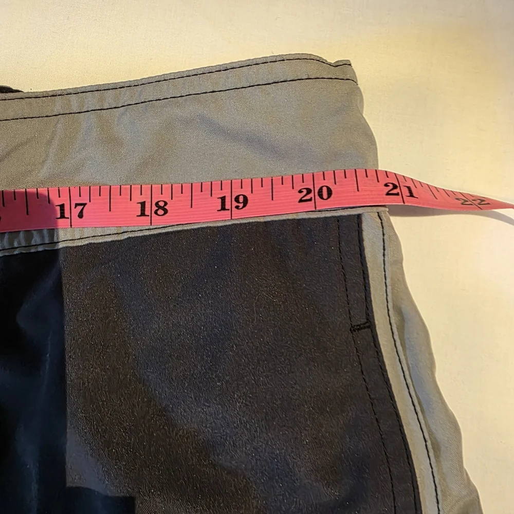 Arizona Gray and Tan Swim Surf Board Shorts with Quick-Dry Fabric XL Like New